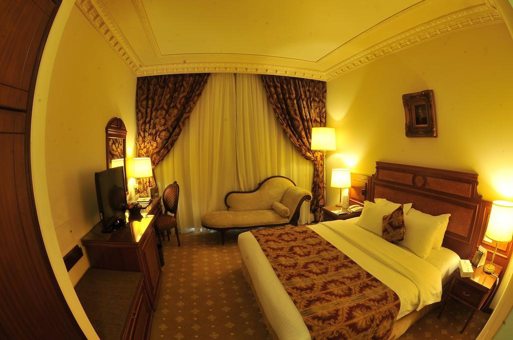 Serenada Golden Palace - Boutique Hotel Beirut Ngoại thất bức ảnh