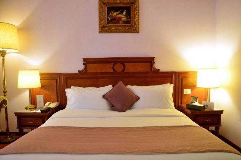 Serenada Golden Palace - Boutique Hotel Beirut Ngoại thất bức ảnh