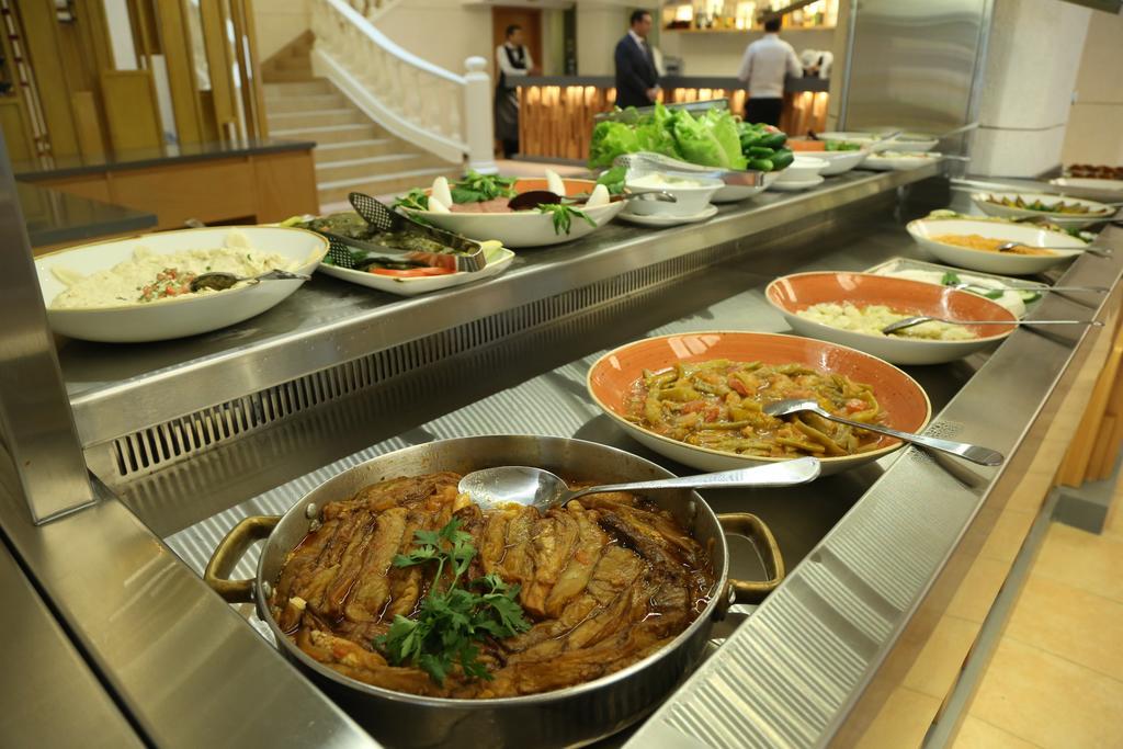Serenada Golden Palace - Boutique Hotel Beirut Ngoại thất bức ảnh